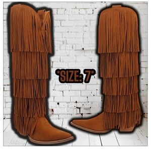 *NWT* DINGO WOMEN'S WILD CHILD SUEDE FRINGE TALL WESTERN BOOTS - SNIP TOE (7)